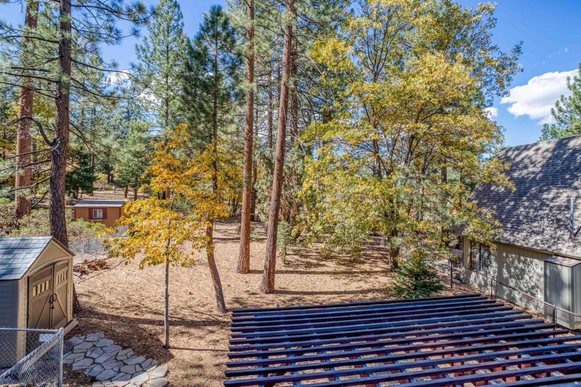 039 - Little Doe Lodge Big Bear Lake Exterior photo